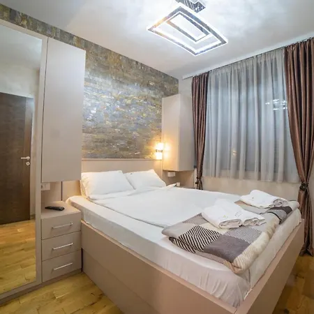 Golden Diamond - Zlatibor - Titova 公寓 Palisat